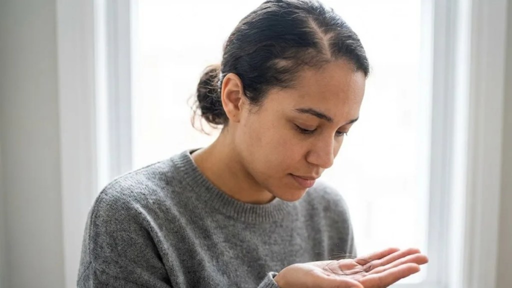 Hair fall and thinning caused by protein deficiency